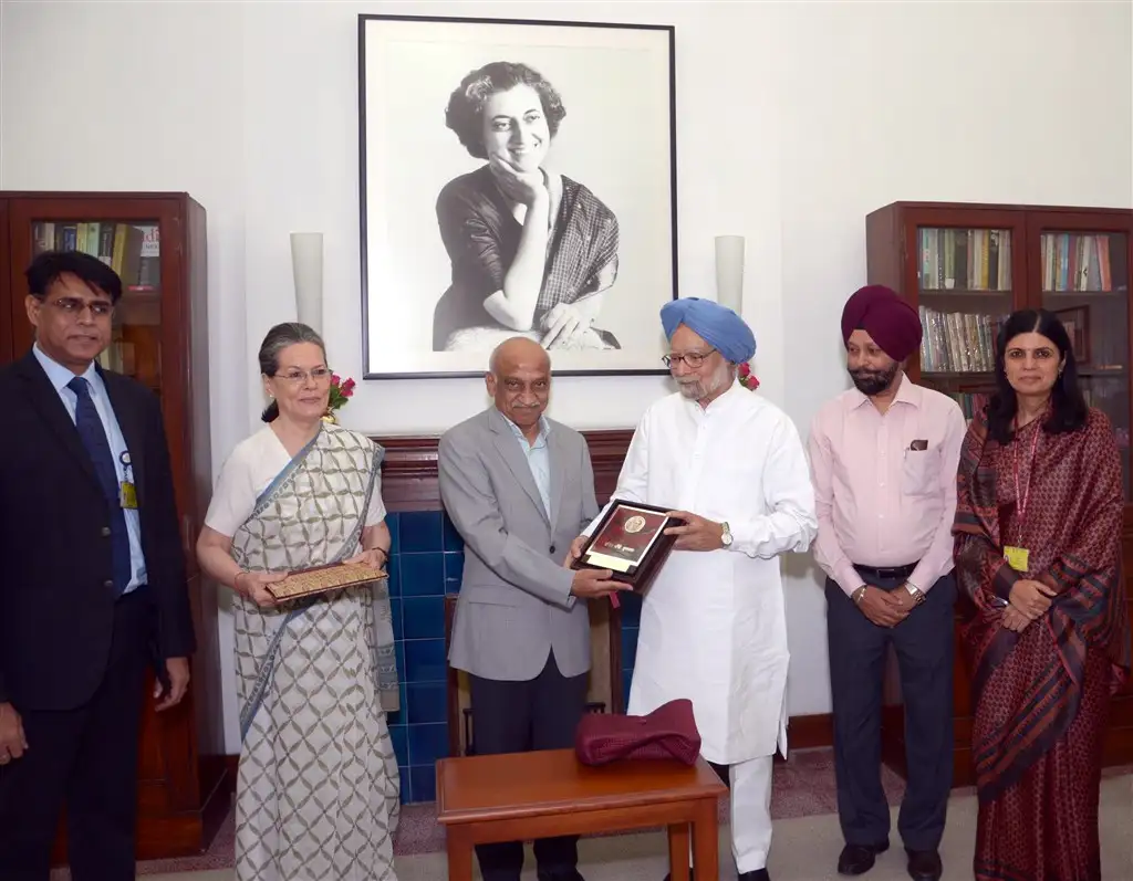 Chairman, ISRO receives Indira Gandhi Peace Prize