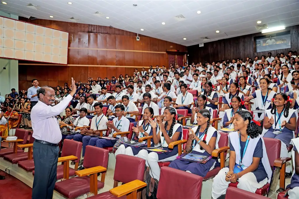 isro chairs