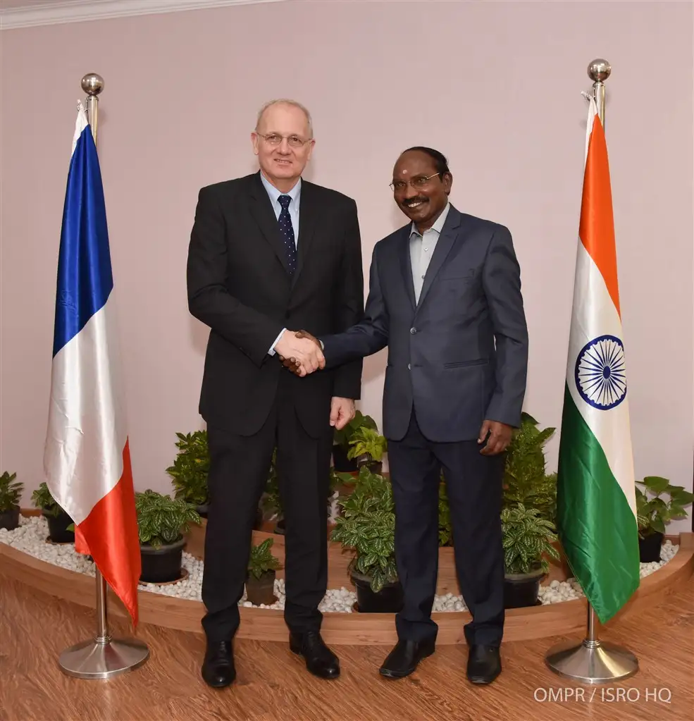  Mr. Jean Yves Le Gall, President, French National Space Agency (CNES) met Dr. K. Sivan, Chairman