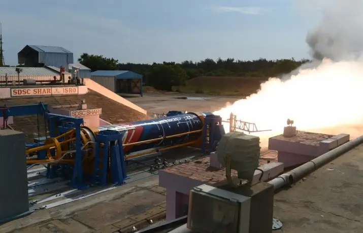 Static test of KALAM 1200 solid motor at SDSC SHAR