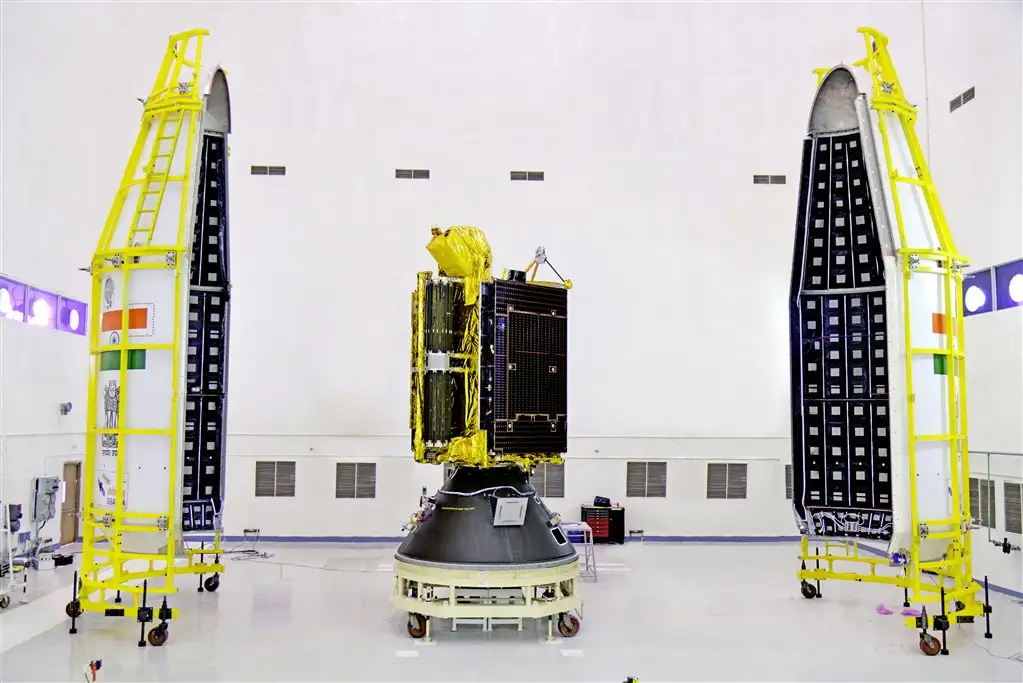 GSLV-F08 Heat-shield is being closed with GSAT-6A Satellites inside