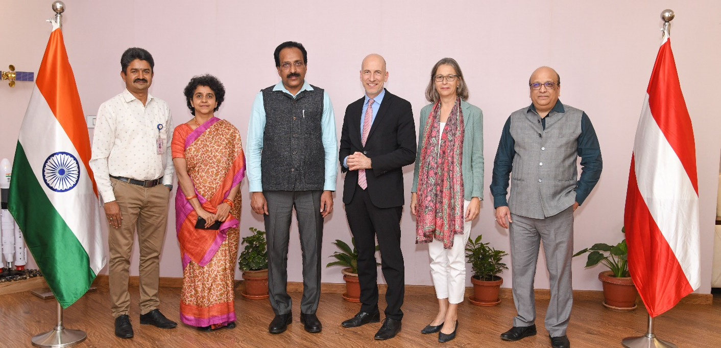 Minister of Austria met Chairman, ISRO / Secretary, DOS