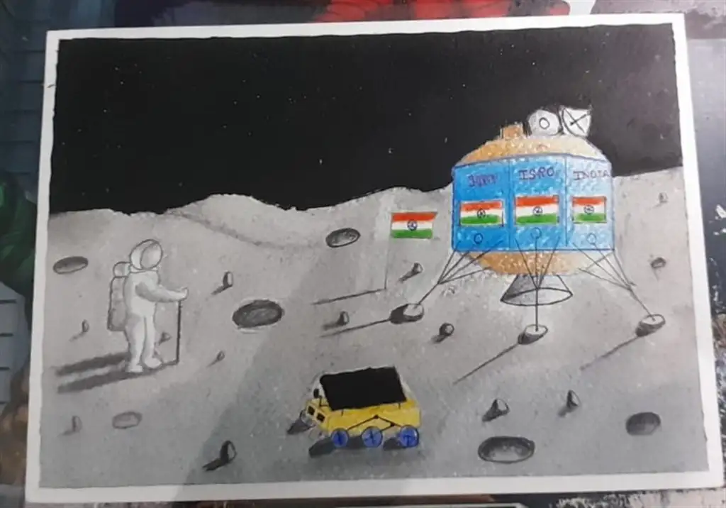 Pictures/paintings by students on the occasion of International Moon Day online quiz competition held on 20 /07/2022